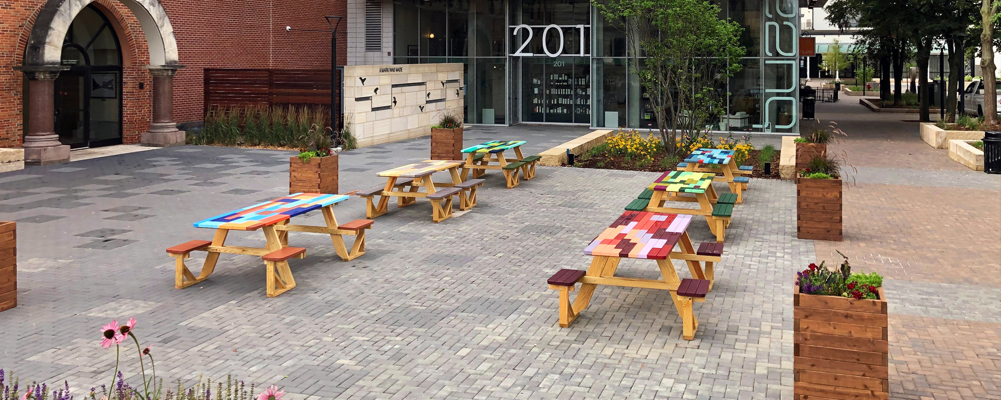 black hawk mini park in Iowa city pedestrian mall, © dan cilek